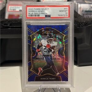 2020 Derrick Henry /25 Blue Disco Panini Select Prizm PSA 10